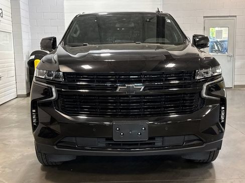 Used 2023 Chevrolet Tahoe RST w/ Luxury Package AWD/4WD image 2