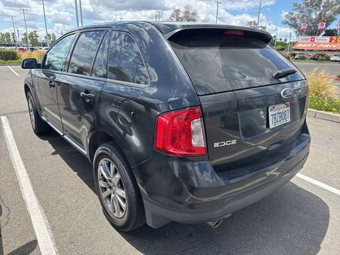 Used 2013 Ford Edge SEL FWD image 2