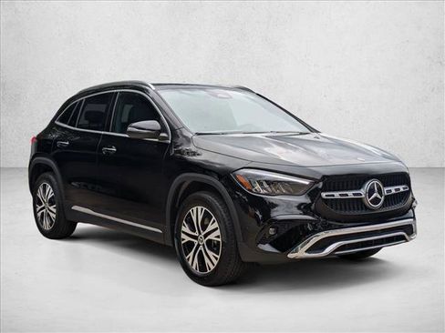 Certified 2025 Mercedes-Benz GLA 250 image 8