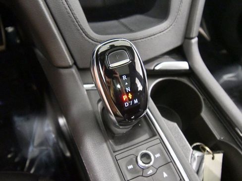 Used 2023 Cadillac XT6 Sport image 28