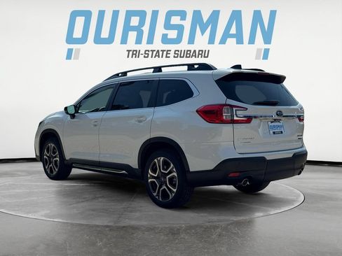Used 2025 Subaru Ascent Limited w/ Popular Package #2 AWD/4WD image 4