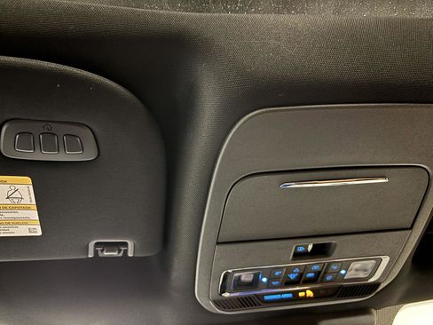 Certified 2021 Ford F150 Platinum w/ Equipment Group 701A High image 26