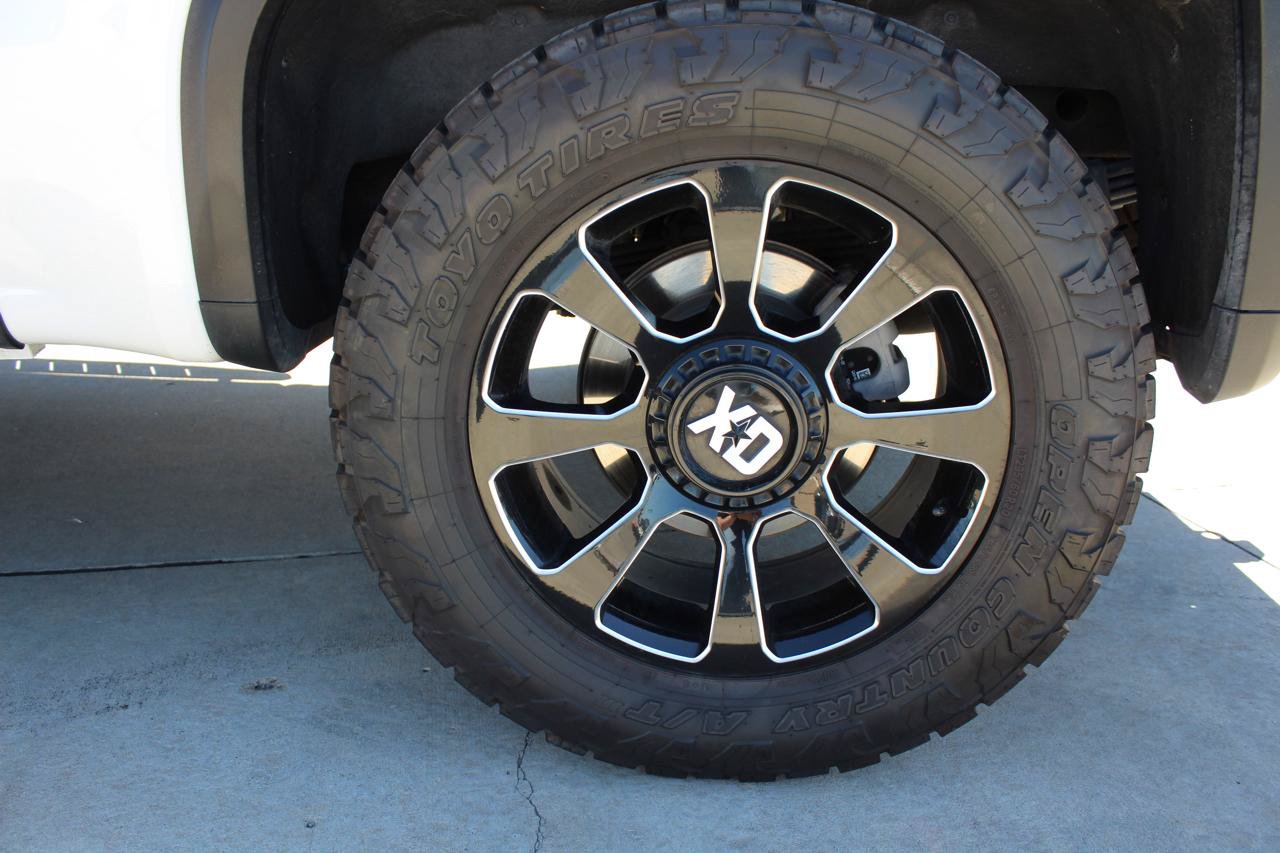 Used 2024 GMC Sierra 1500 AT4X AWD/4WD image 41