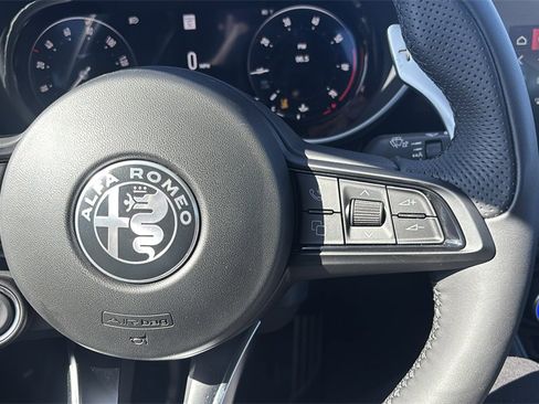 New 2025 Alfa Romeo Giulia image 15