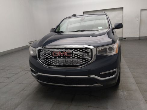 Used 2019 GMC Acadia Denali w/ Technology Package FWD image 15