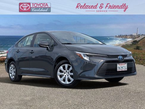 Used 2024 Toyota Corolla LE FWD image 1