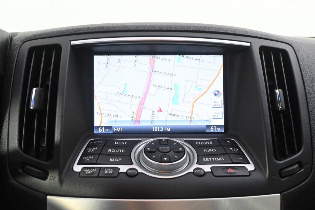 Used 2013 INFINITI G37 Convertible w/ Premium Pkg RWD image 27