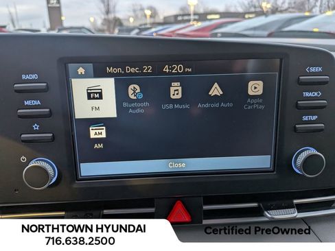 Certified 2025 Hyundai Elantra Sport image 21