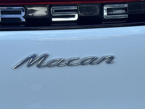 Used 2019 Porsche Macan image 29