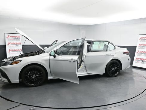 Used 2023 Toyota Camry XSE image 42