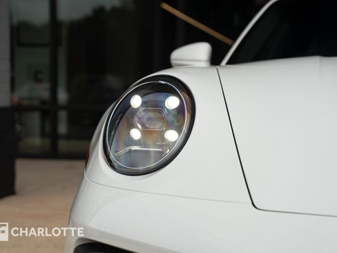 Used 2021 Porsche 911 Carrera S image 4