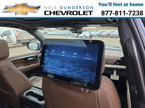 New 2026 Chevrolet Tahoe High Country AWD/4WD image 16