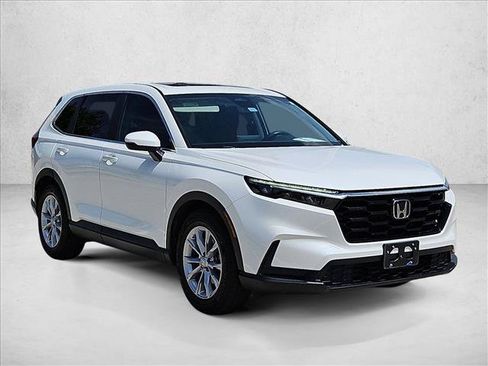 Used 2025 Honda CR-V EX image 3