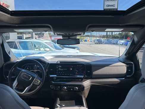 Used 2024 GMC Sierra 2500 SLT image 14