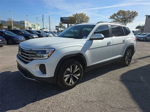 New 2026 Volkswagen Atlas SE FWD image 7