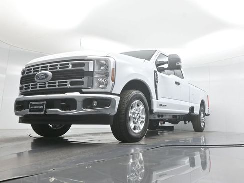 New 2026 Ford F350 XLT image 38