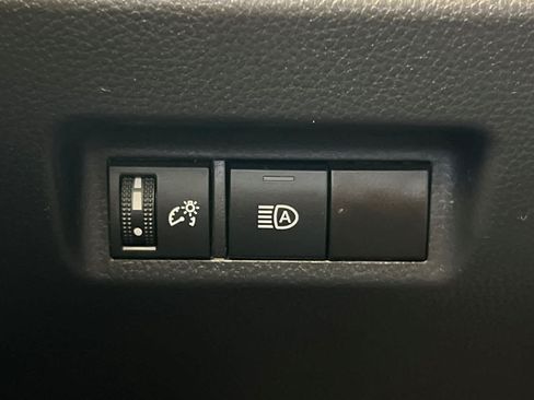 Certified 2024 Toyota RAV4 XLE AWD/4WD image 30