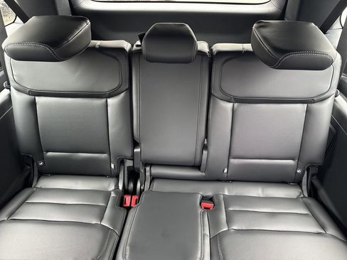 New 2025 Ford Expedition Max Platinum w/ Stealth Appearance Package image 21