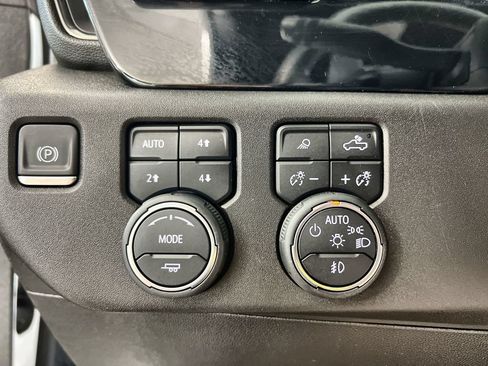Certified 2024 Chevrolet Silverado 1500 ZR2 w/ LPO, Dark Essentials Package AWD/4WD image 19