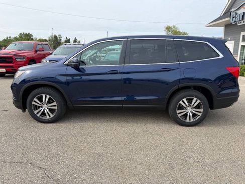 Used 2017 Honda Pilot EX-L image 2