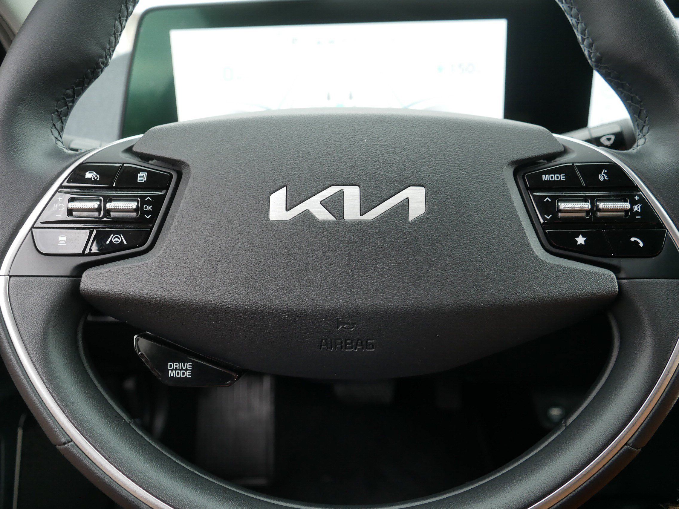Certified 2024 Kia EV6 Wind w/ Wind Technology Package AWD/4WD image 25