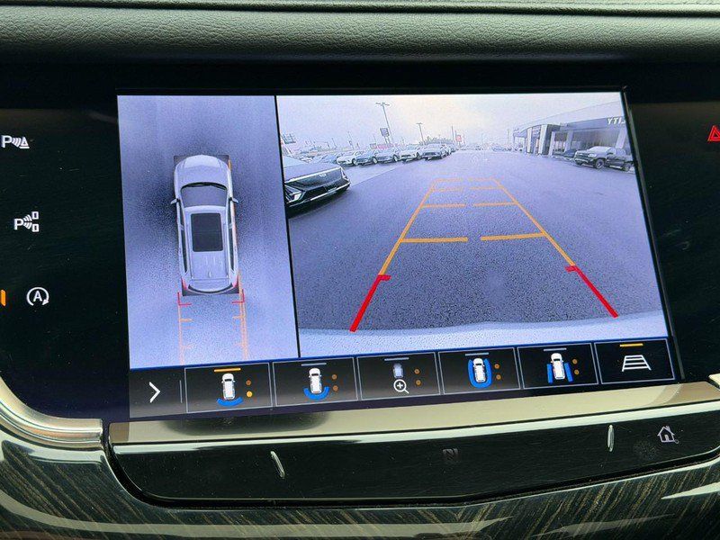 Used 2020 Cadillac XT6 Premium Luxury AWD/4WD image 25