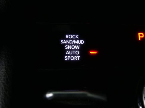 Used 2022 Jeep Grand Cherokee Limited 4xe image 25