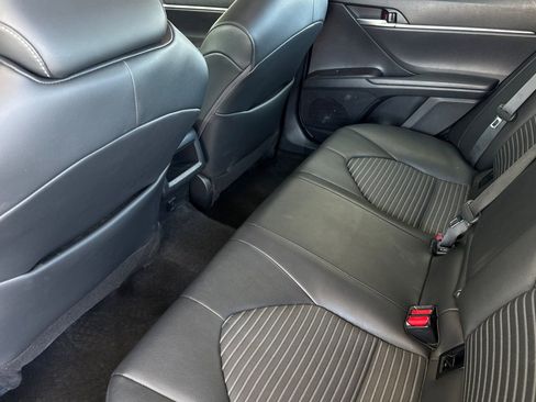 Used 2024 Toyota Camry SE FWD image 14
