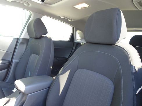 Used 2023 Hyundai Kona SEL w/ Convenience Package FWD image 10
