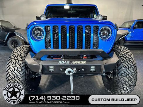 Used 2020 Jeep Gladiator Sport w/ Quick Order Package 24S AWD/4WD image 3