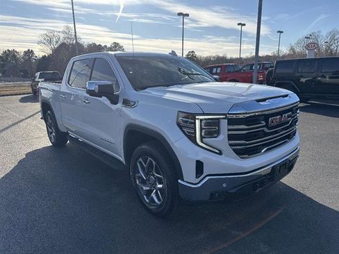 Used 2024 GMC Sierra 1500 SLT w/ SLT Premium Plus Package image 1