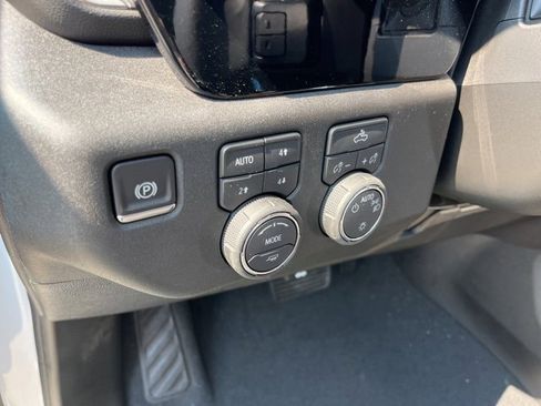 New 2026 Chevrolet Silverado 1500 LT w/ All Star Edition Plus image 19