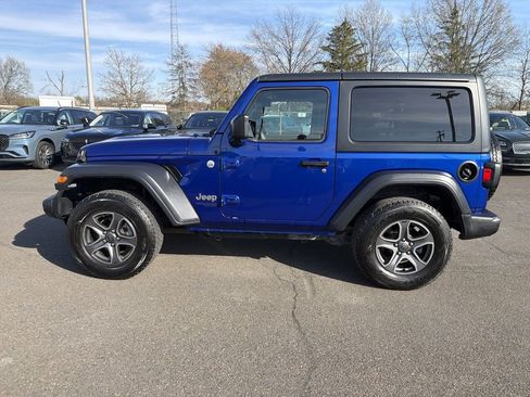 Used 2018 Jeep Wrangler Sport image 2