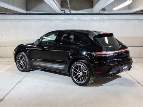 Certified 2025 Porsche Macan Turbo AWD/4WD image 3