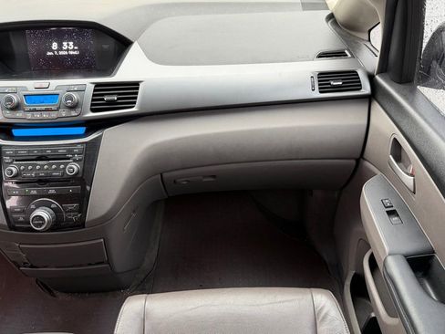 Used 2012 Honda Odyssey Touring image 11