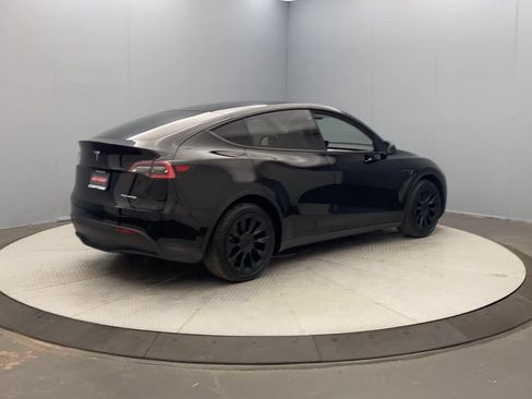 Used 2020 Tesla Model Y Long Range AWD/4WD image 5