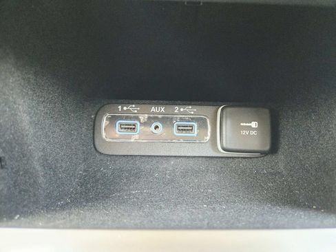 Used 2019 Jeep Grand Cherokee Limited w/ Luxury Group II AWD/4WD image 29
