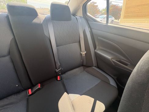 Used 2025 Nissan Versa SV FWD image 35