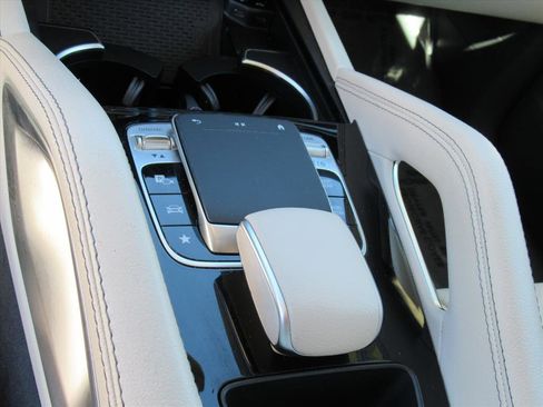 Used 2020 Mercedes-Benz GLE 350 image 25