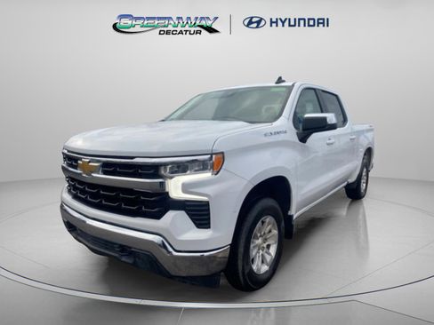 Used 2025 Chevrolet Silverado 1500 LT image 5