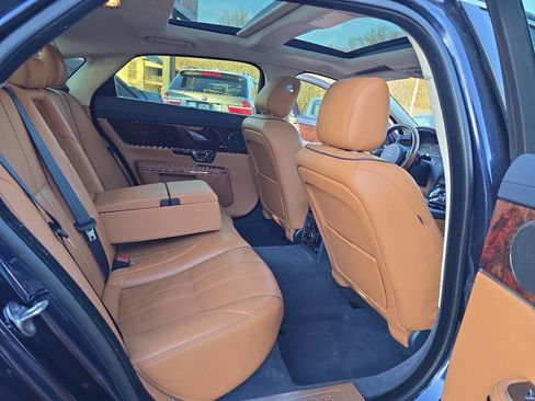 Used 2014 Jaguar XJ L Portfolio image 25