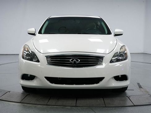 Used 2015 INFINITI Q60 Journey w/ Premium Package image 2