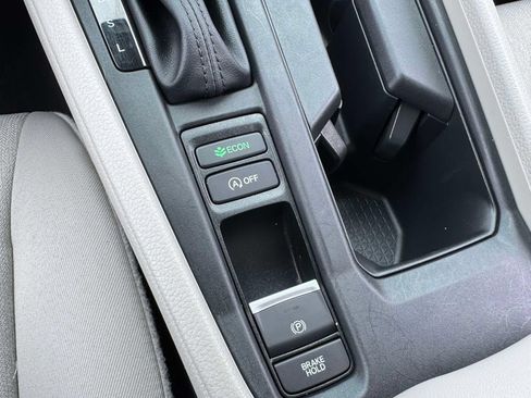 Used 2024 Honda Accord LX image 31