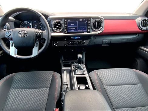 Used 2023 Toyota Tacoma SR5 RWD image 10