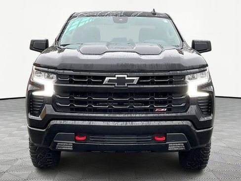 Used 2023 Chevrolet Silverado 1500 LT Trail Boss image 2