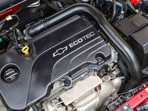 Used 2018 Chevrolet Malibu LT w/ Leather Package image 29