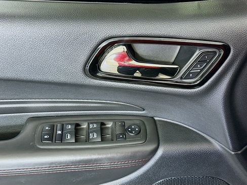 Used 2022 Dodge Durango R/T w/ Blacktop Package AWD/4WD image 18
