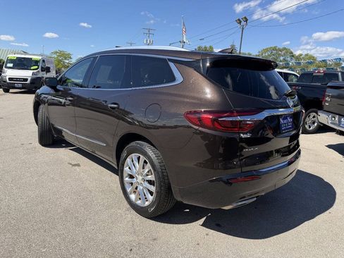 Used 2018 Buick Enclave Premium w/ Experience Buick Package AWD/4WD image 5