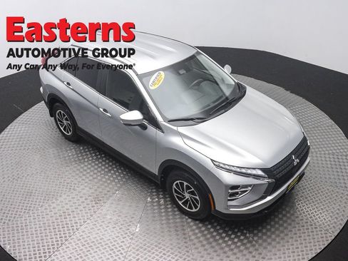 Used 2025 Mitsubishi Eclipse Cross ES AWD/4WD image 3
