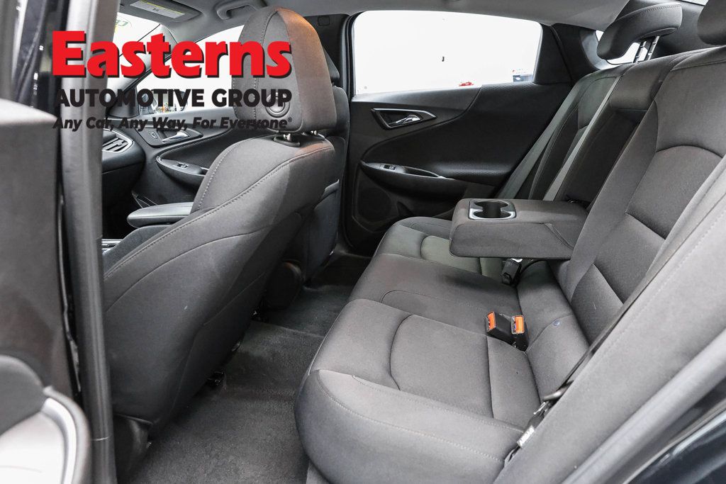 Used 2025 Chevrolet Malibu LT FWD image 23